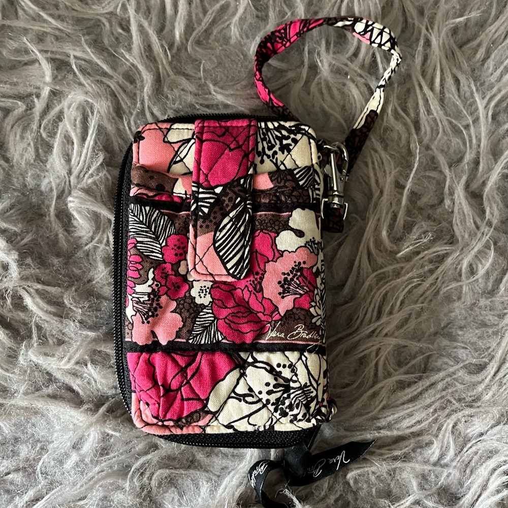 Vera Bradley Carry it all wristlet mocha rouge